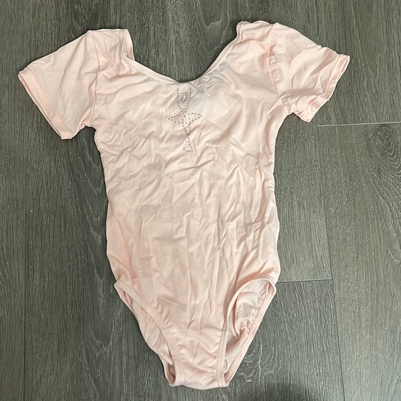 Girls pink bodysuit and tutu set. Danskin girls size 6x-7 - Picture 2 of 5